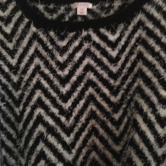 Long sleeve Sweater - Picture 3 of 4